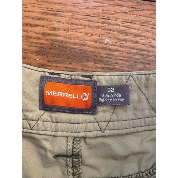 Merrell Shorts (SZ 32) - Picture 3 of 4